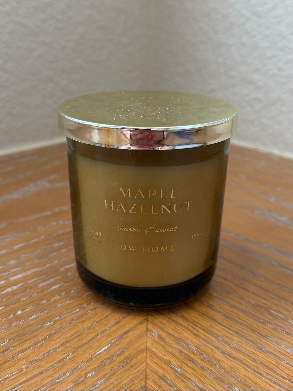 NEW DW Home Maple Hazelnut Candle